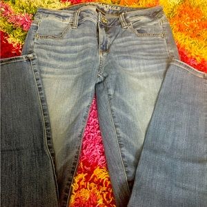 American Eagle Super Low Jeggings